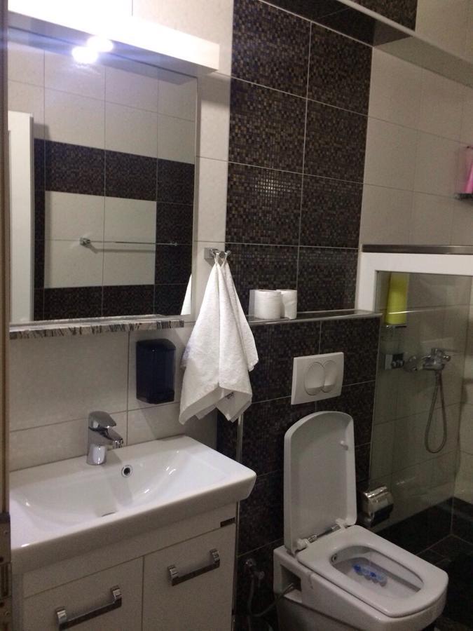 Hotel Millenium2 Prizren Buitenkant foto