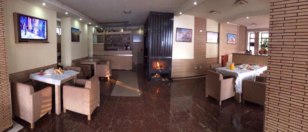 Hotel Millenium2 Prizren Buitenkant foto